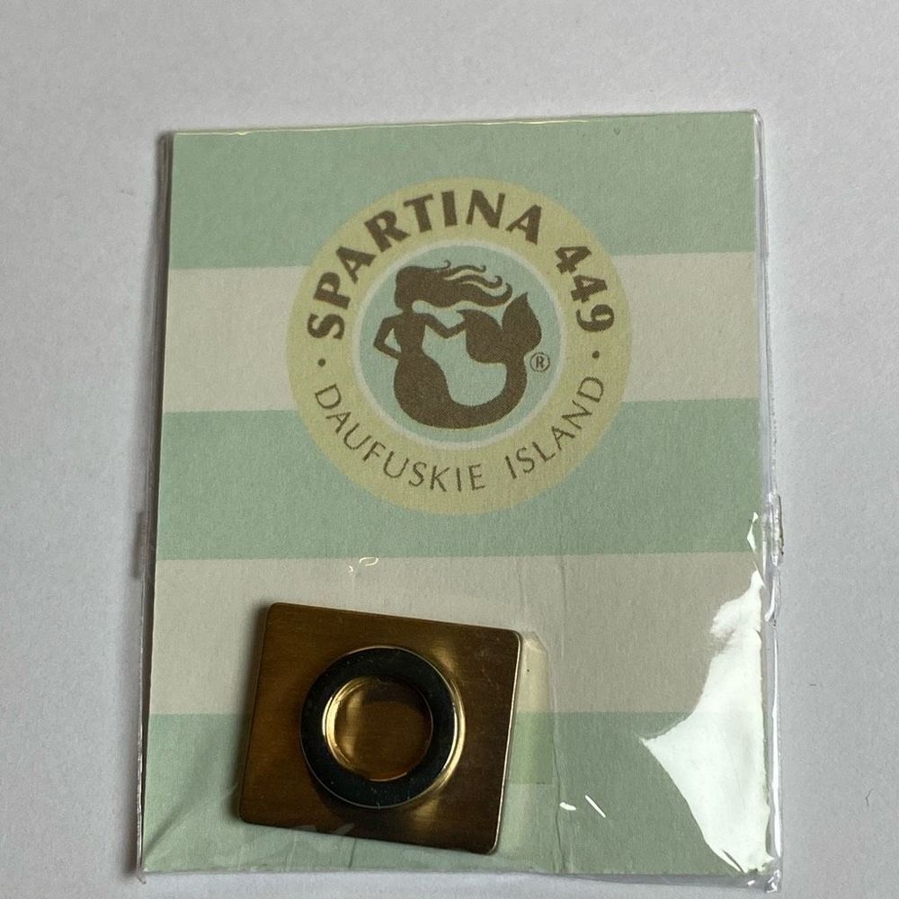 New Old Stock Spartina 449 Magnetic Accessories Golden Letter O Charm